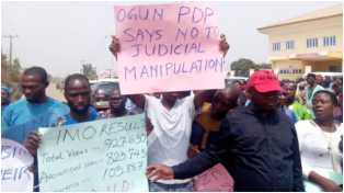Protests in Imo over Ihedioha's sack