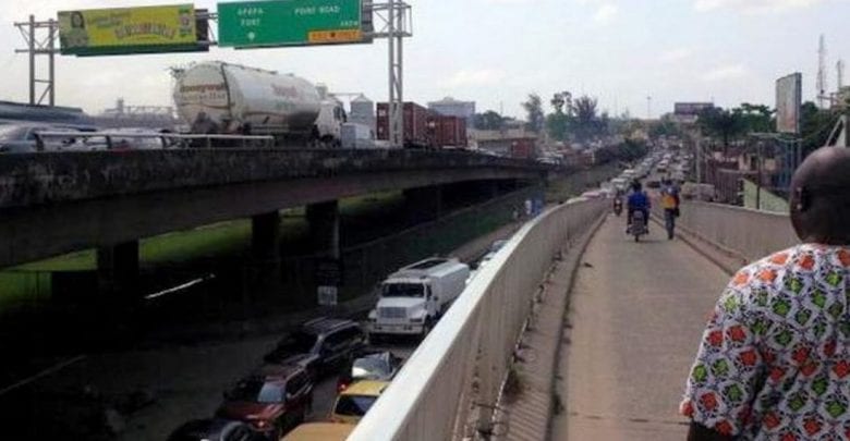 COVID-19: Lagos Govt Suspends Closure Of Marine Bridge