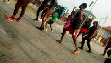 COVID-19 Lockdown: Lagos Joggers Continue To Defy Order Despite Arrest [PHOTOS]