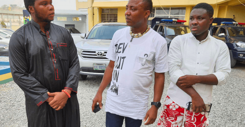 Sowore, lawyer rally support for Taxi driver arraigned over lockdown Violation