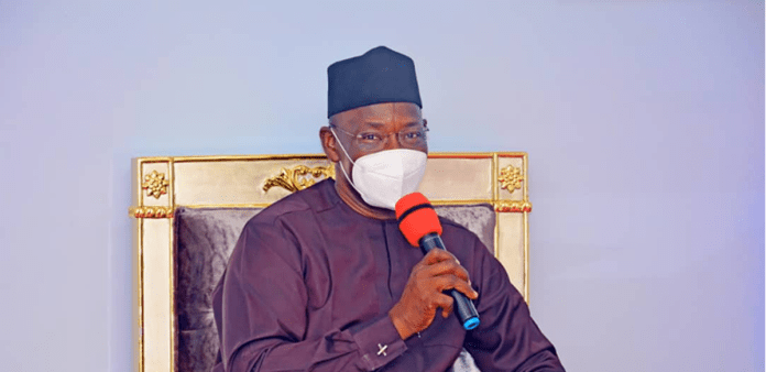 Nasarawa Governor condemns calls for Buhari to resign over corruption cases
