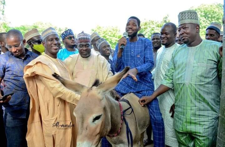Ganduje's aide shares Donkeys to empower Kano Youths