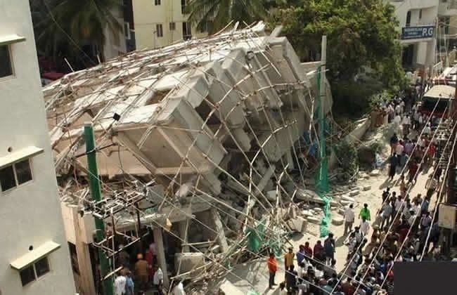 building collapse in Banana Island