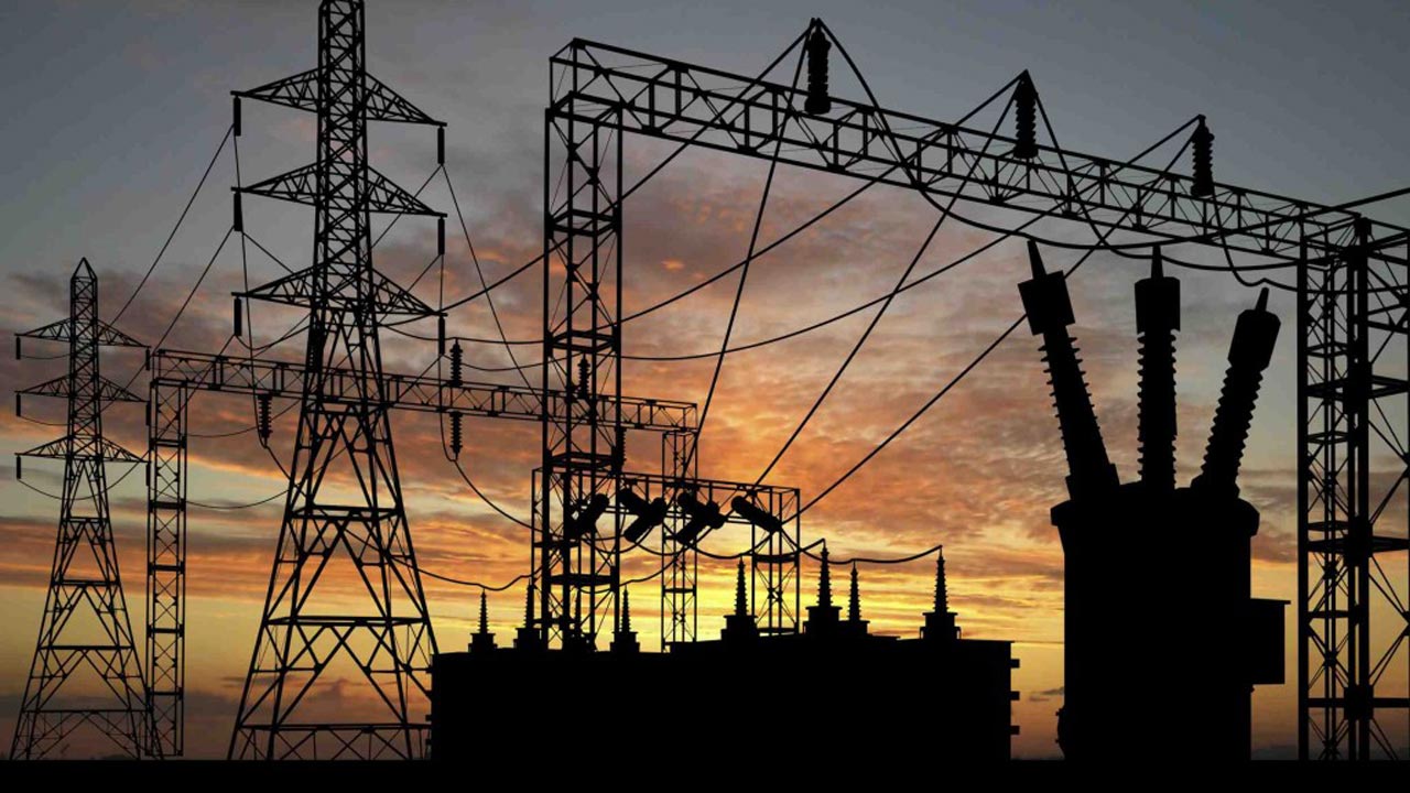 BREAKING: More troubles for Nigerians as Tinubu’s govt announces plan to stop subsidizing electricity thumbnail