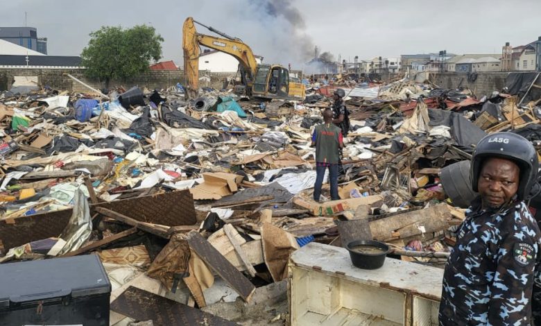 Lagos state taskforce demolishes shanties