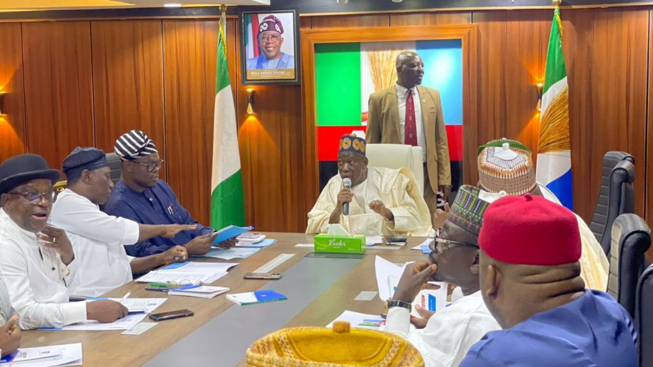 JUST IN: APC welcomes Gov Eno into party