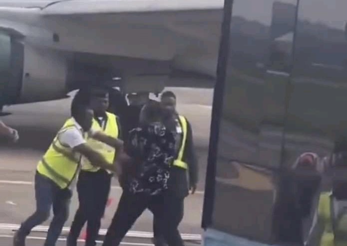 Details emerge as FAAN takes action over Enugu Air, passenger brawl