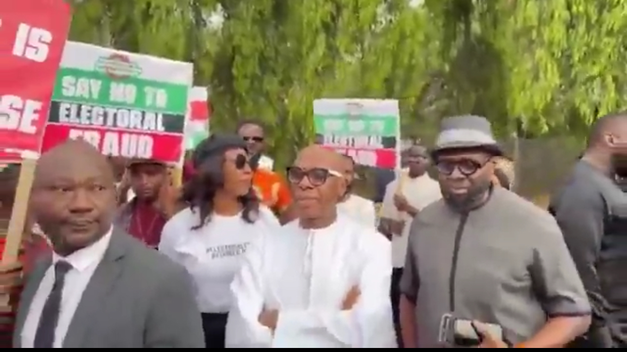 “Is life easier now than when I was in APC?” – Amaechi defends late Buhari’s govt