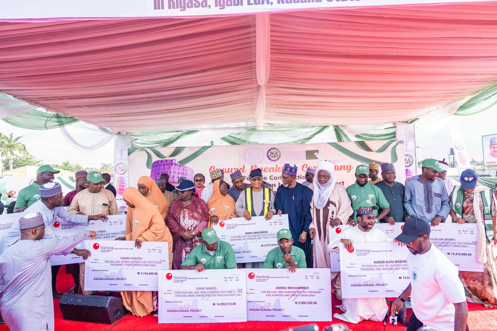 Flooding: Kaduna govt presents N2bn compensation cheques to victims
