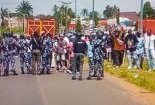 File: Thugs Block Peter Obi From Visiting Yelwata Victims